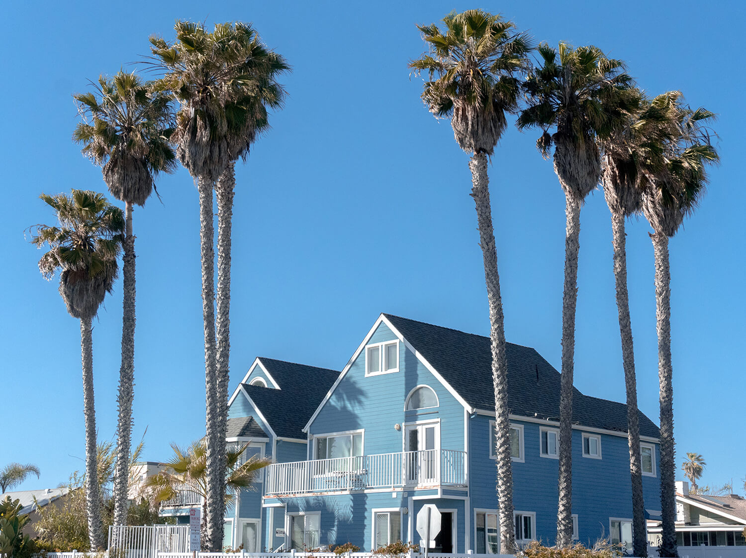 Homes without ductwork should consider a heat pump